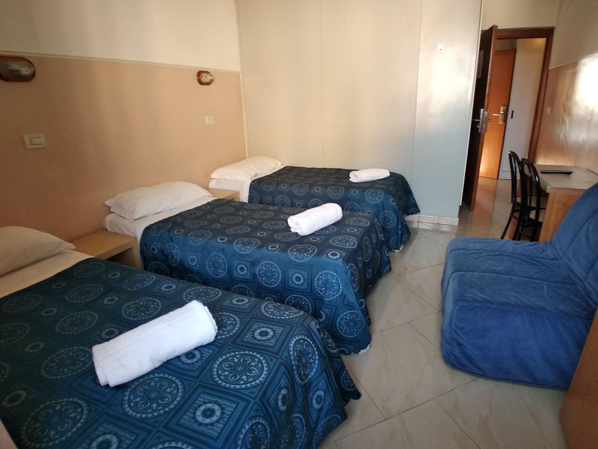Cressy Hotel Рим Екстериор снимка