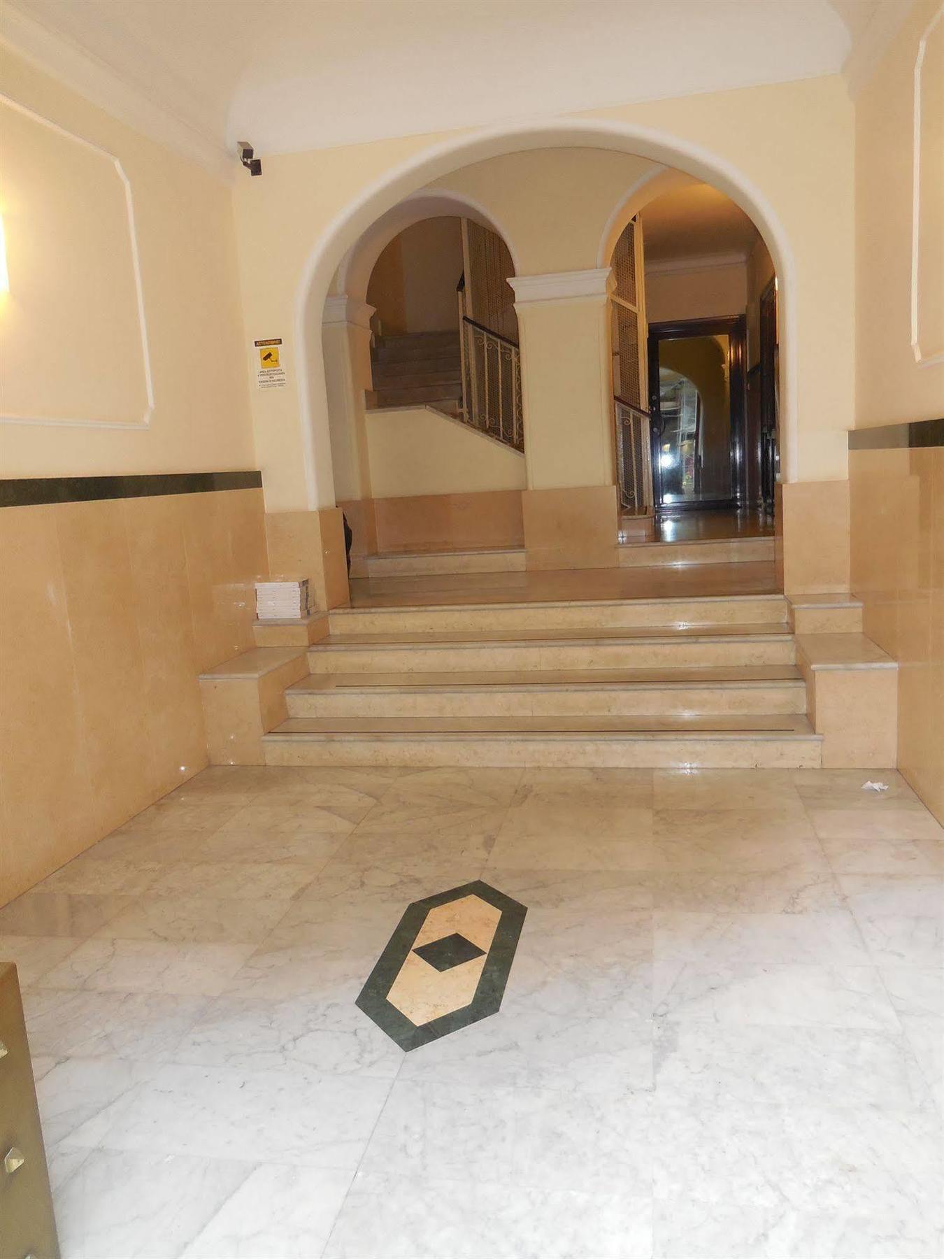 Cressy Hotel Рим Екстериор снимка